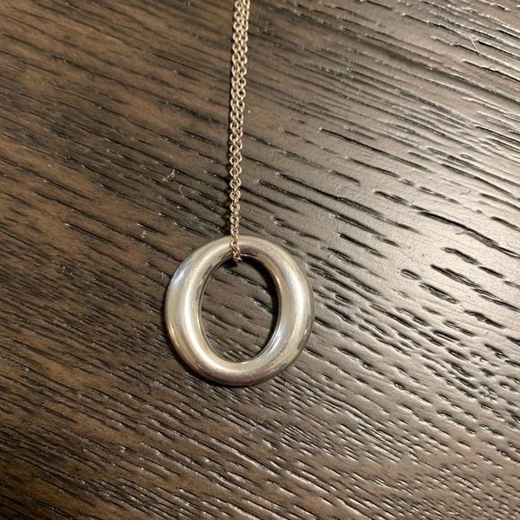 Tiffany & Co Elsa Peretti Sevillana Necklace on Tiffany & Co Elsa Peretti chain - Picture 2 of 6